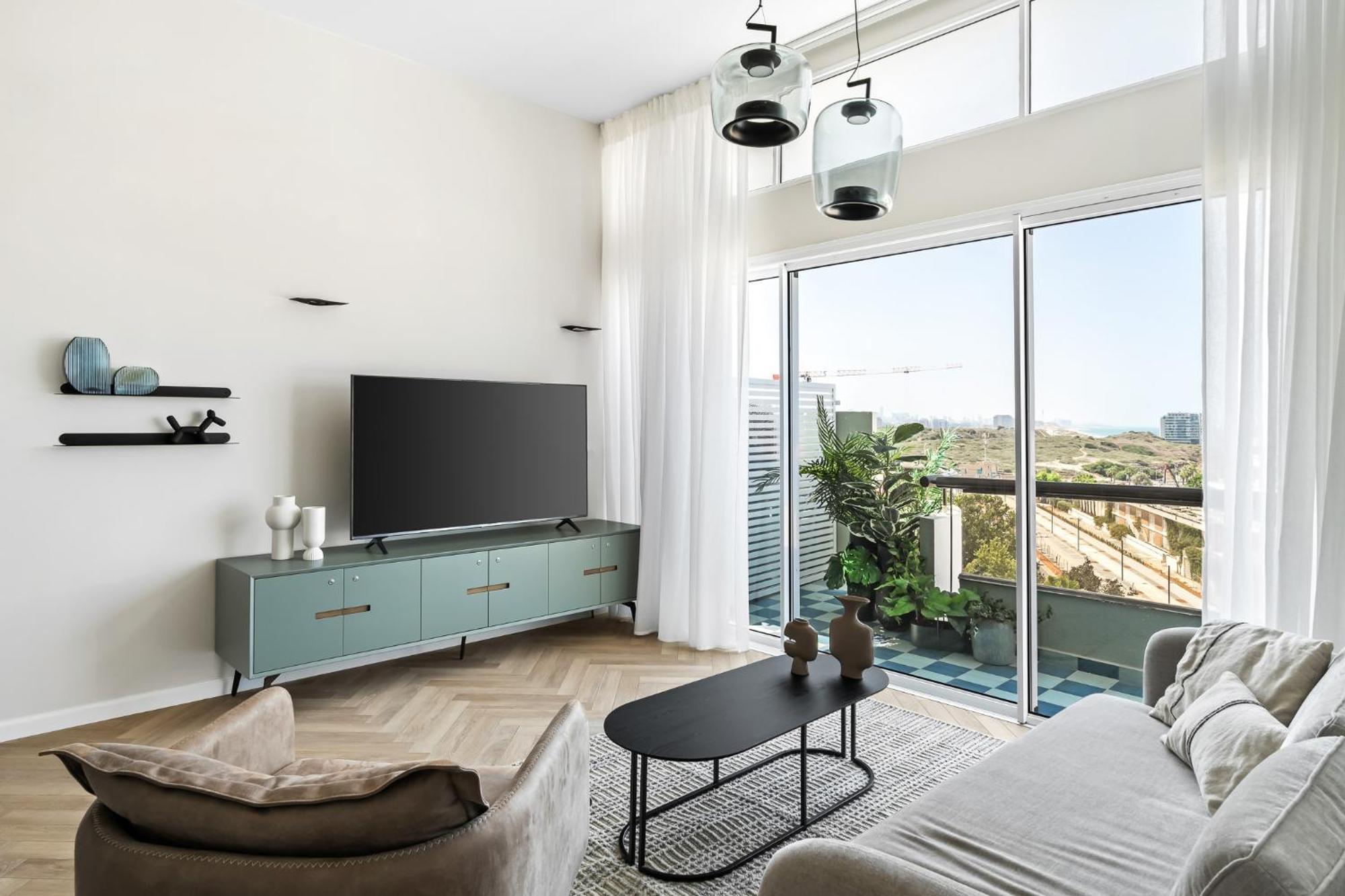 Sunsets Paradise 2Br With Parking By Beachfront Stay Herzelia Eksteriør billede