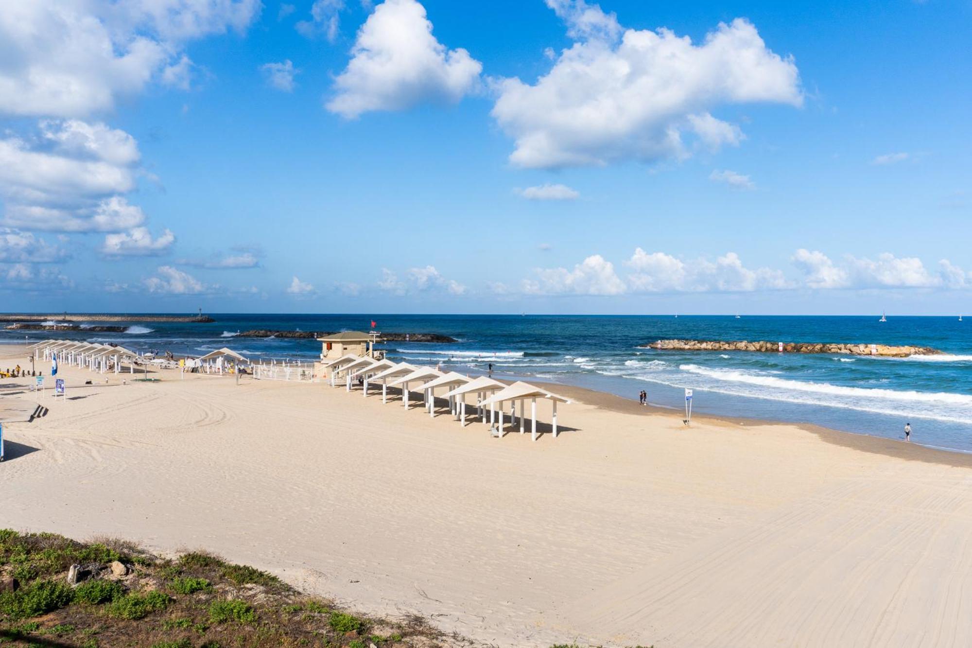 Sunsets Paradise 2Br With Parking By Beachfront Stay Herzelia Eksteriør billede